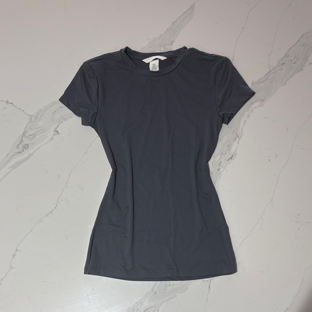 H&M Slim Fit Short Sleeve Women's Crewneck T-Shirt in Charcoal Gray